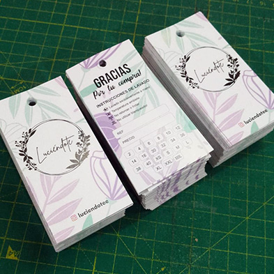 Etiquetas en papel